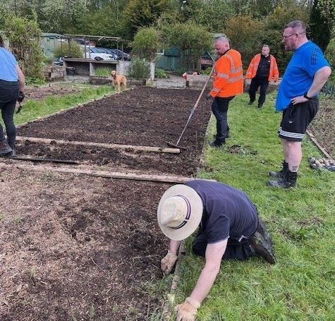 Our United Utilities Capital Team help brighten up the local community with Let's Grow, Preston